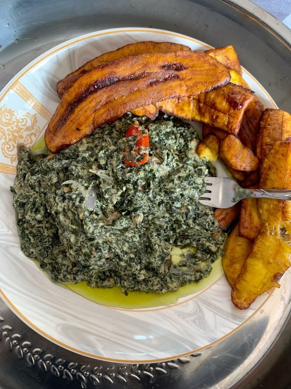 Ndolé poisson fumé